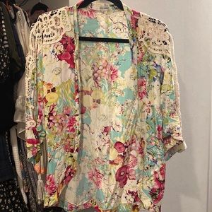 Floral Kimono Top
